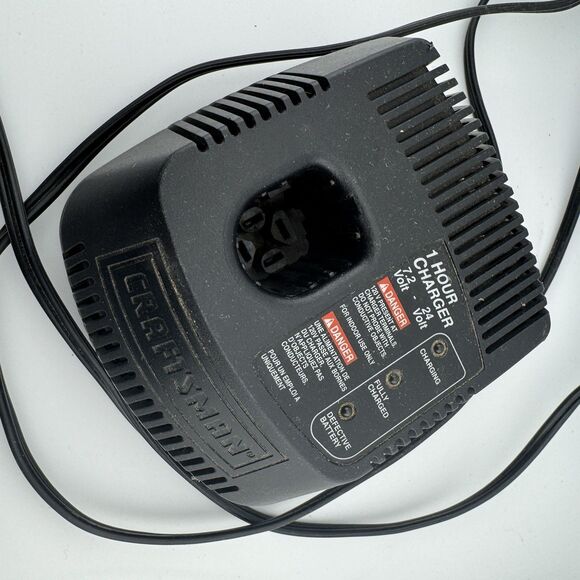 Craftsman 1425301 7.2‑24V 1‑Hour Fast Rechargeable Battery Charger - Picture 4 of 6